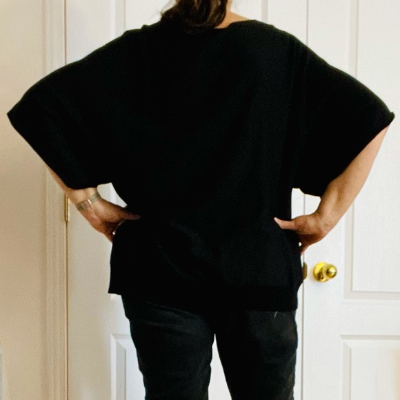 Festive plus size 3X top by INC black with blue flowers sparkle details like new - Picture 2 of 4